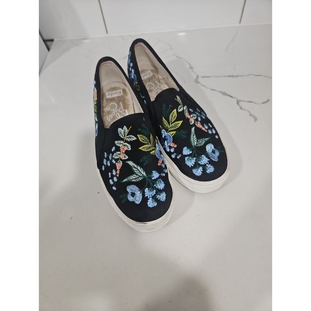 Kids X Rifle Paper Co. Embroidered Floral Slip On Sneakers Size 7.5 View 2